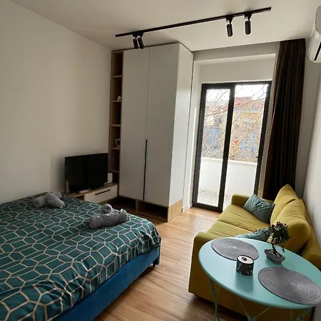 Likehome Center 2 Apartment